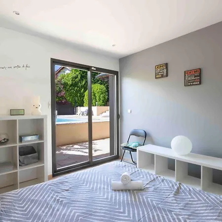 Villa & L' Elegante - Piscine, A 1km Saint-Alban-de-Montbel